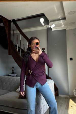 Yandan Tokalı Kruvaze Fitilli Viskon Bluz