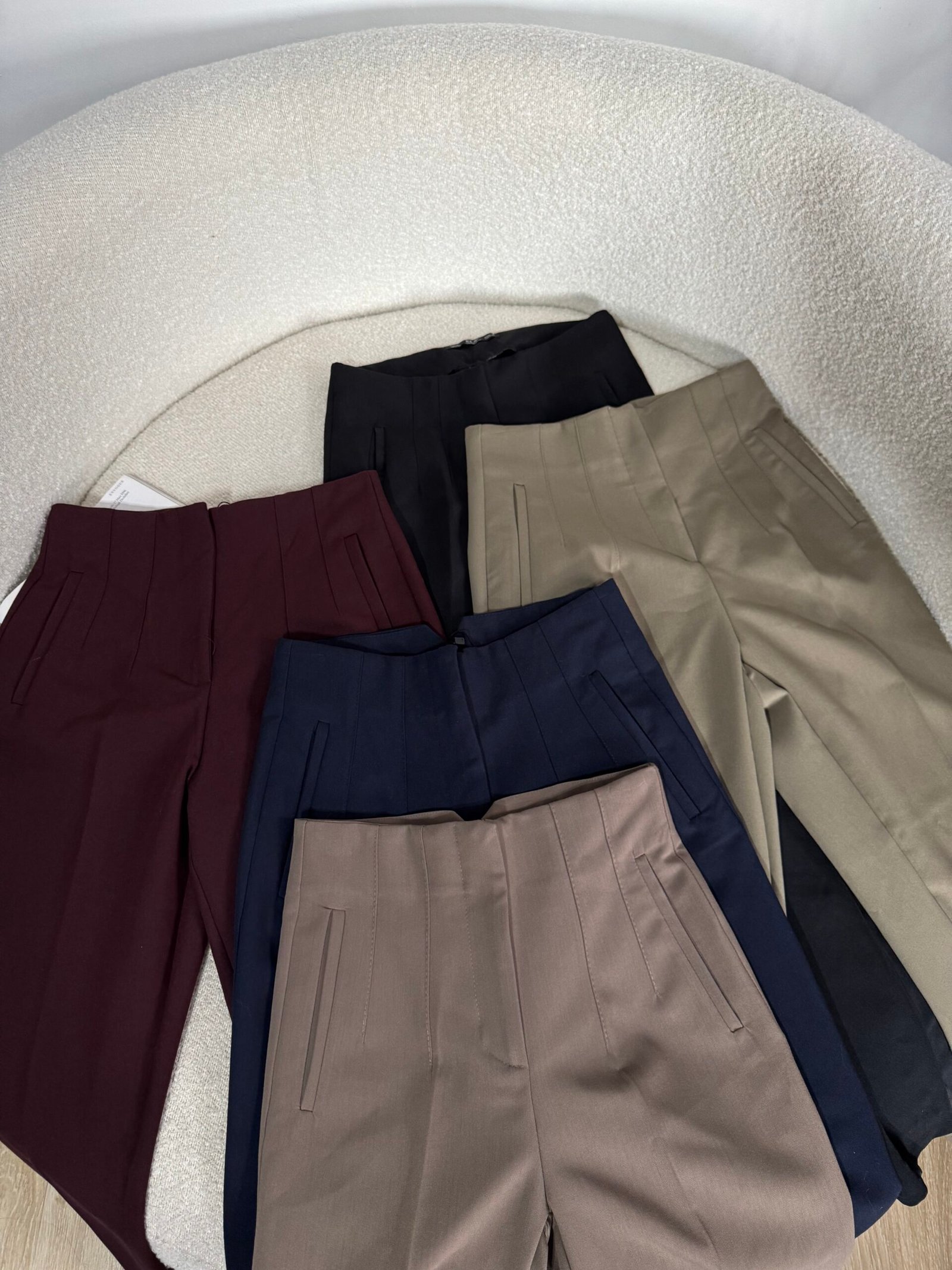 Yüksek Bel Pensli Havuç Kesim Kumaş Pantolon - Görsel 9