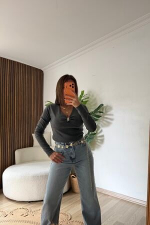 Göğüs Detaylı V Yaka Uzun Kollu Body - Antrasit