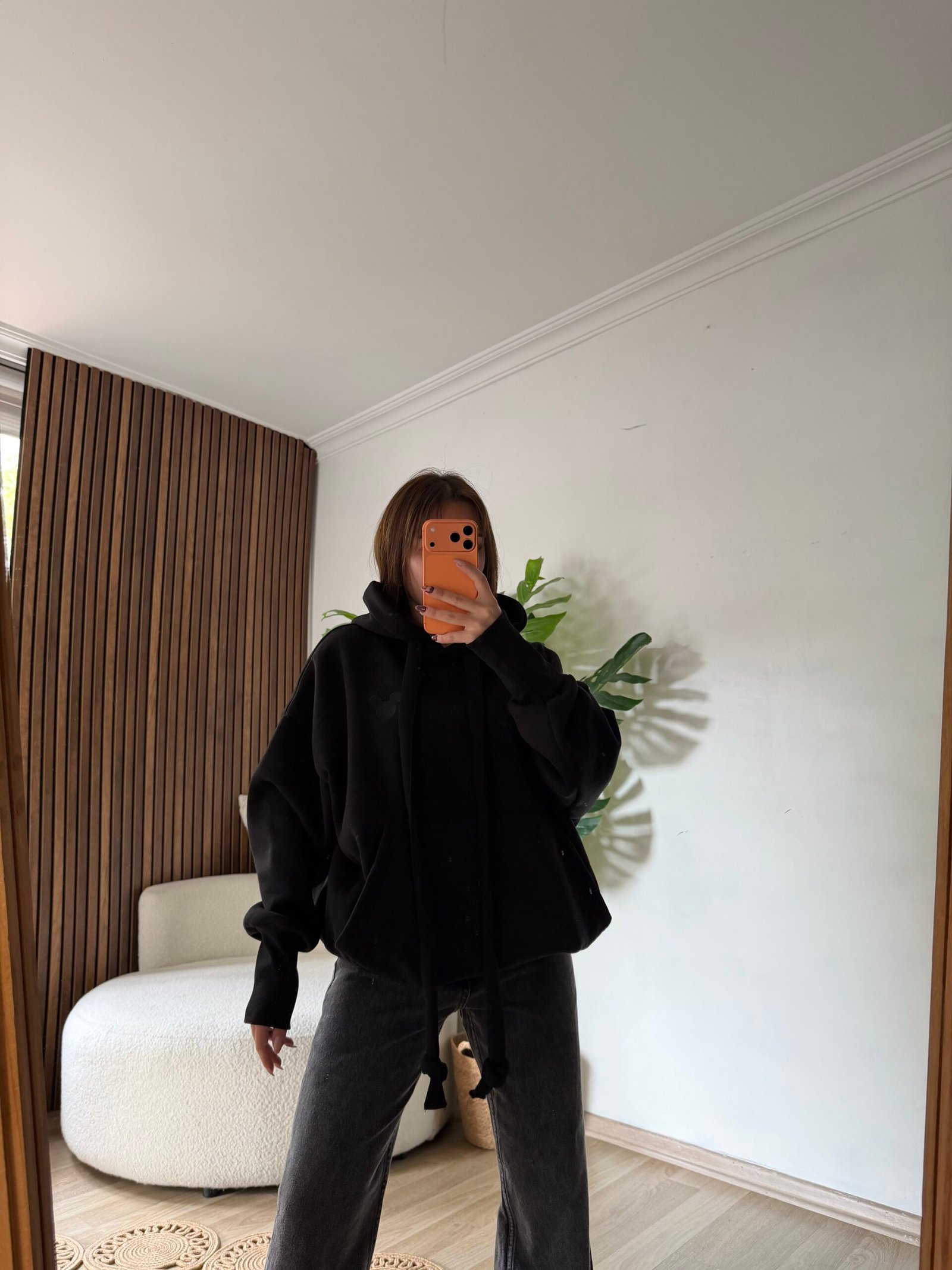 Kapüşonlu Figür Baskılı Üç İplik Polar Sweatshirt