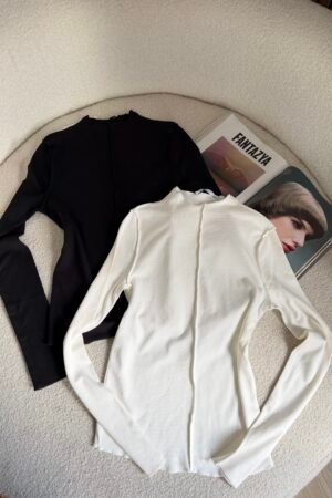 Önü Dikiş Detaylı Yarım Balıkçı Body