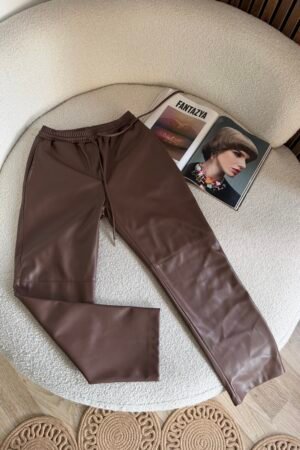 Beli Lastikli Deri Havuç Pantolon - Kahverengi