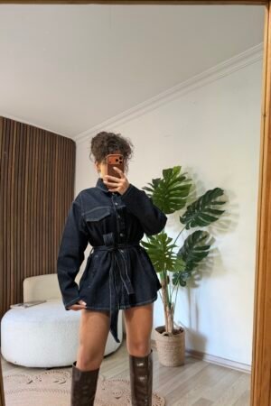 Kendinden Bağcıklı Çizgili Oversize Gömlek