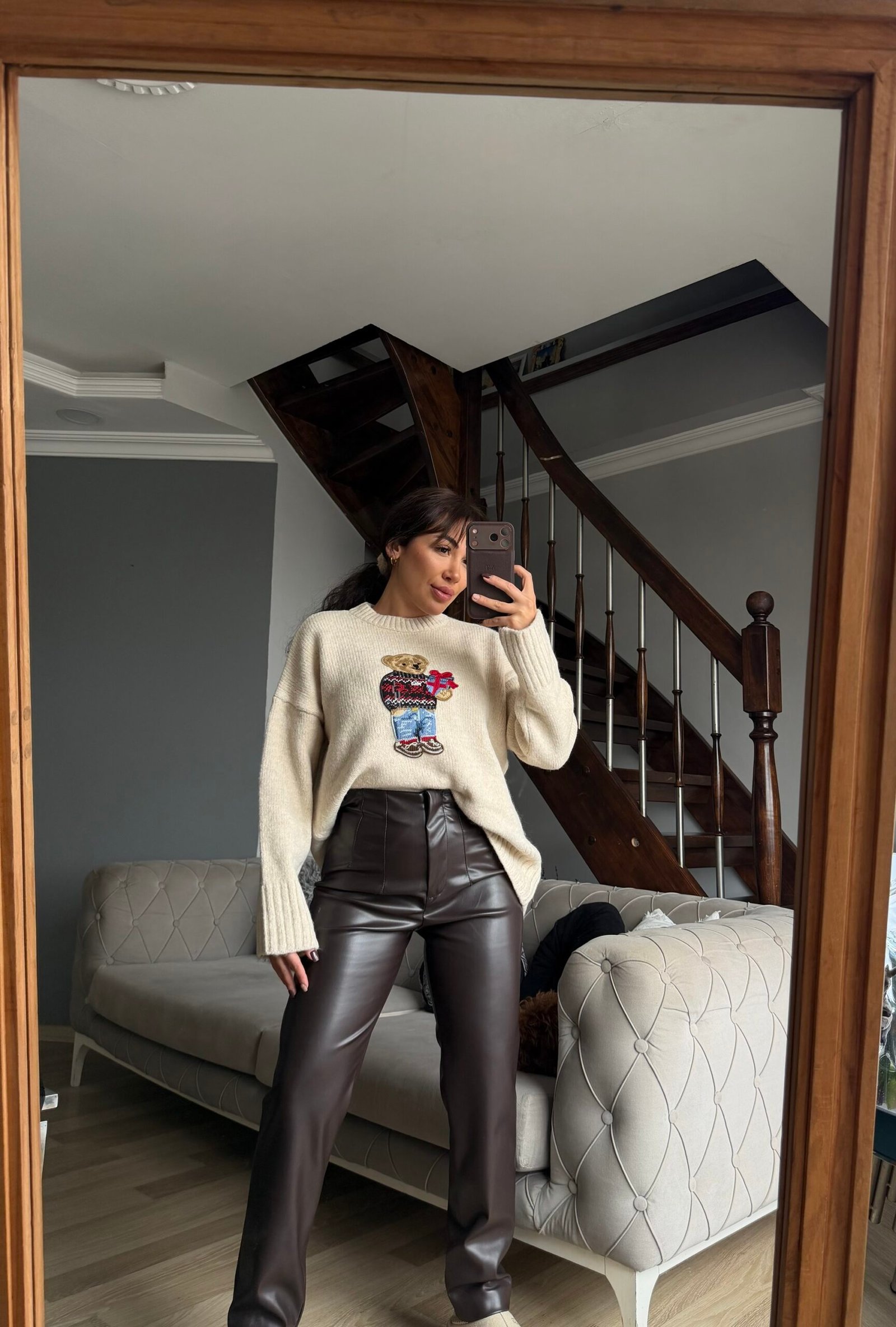 Yüksek Bel Pensli Havuç Kesim Deri Pantolon - Siyah - Görsel 2