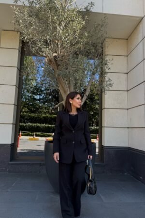 Klasik Vatkalı Siyah Blazer Ceket