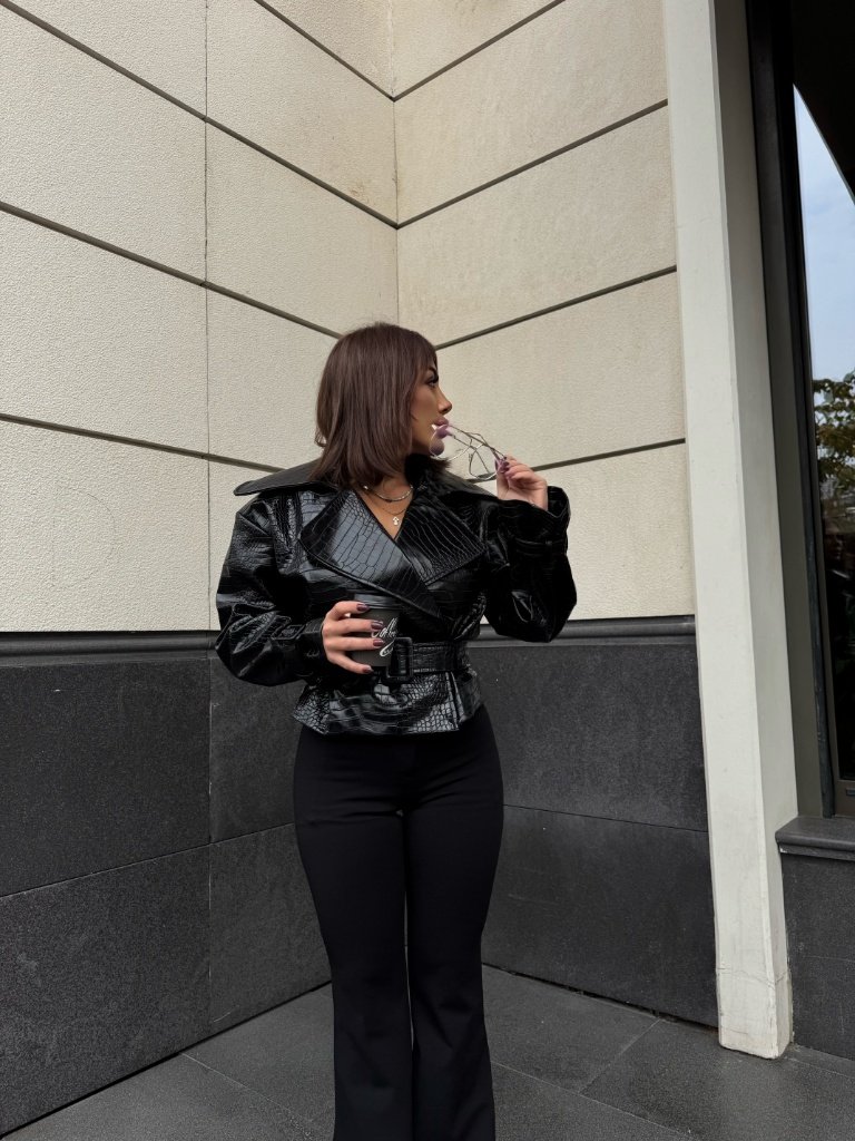 Parlak Kroko Desenli Siyah Deri Ceket - Görsel 2