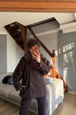 Yaka Kürklü Kruvaze Kaşe Kaban - Acı Kahve