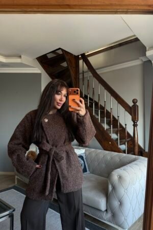 kuşaklı tüylü triko ceket