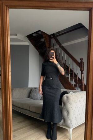 Belden Kemerli İnce Triko Elbise