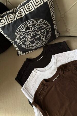 Nakış işlemeli Crop tişört