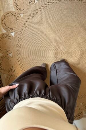 Lastikli Saten Pantolon