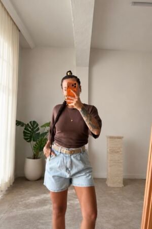 Kemerli Kar Yıkama Denim Şort