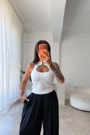 Göğüs detaylı Sendy Bluz