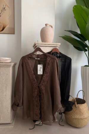 Dantelli Kimono